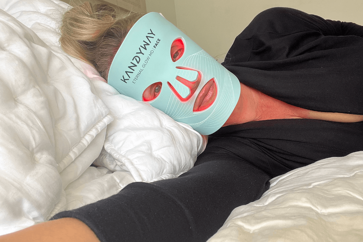LED Red Light Therapy Mask Benefits: What You Should Know Before You Try - Kandyway