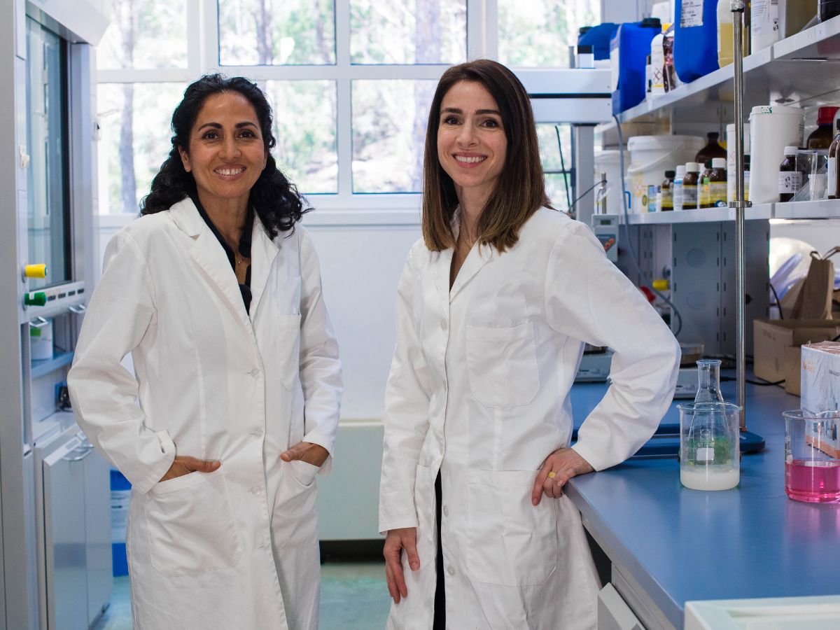 The Real Science Behind Red Light Therapy Masks: How Light Improves Skin Health - Kandyway